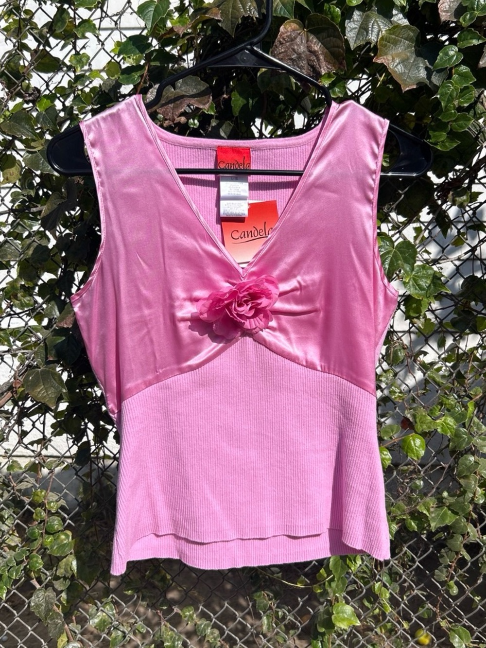 Pink V-Neck Floral Accent Sleeveless Top